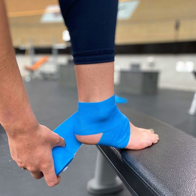 CoolXChange Compression and Cooling Gel Bandage Recovery Ice Wrap